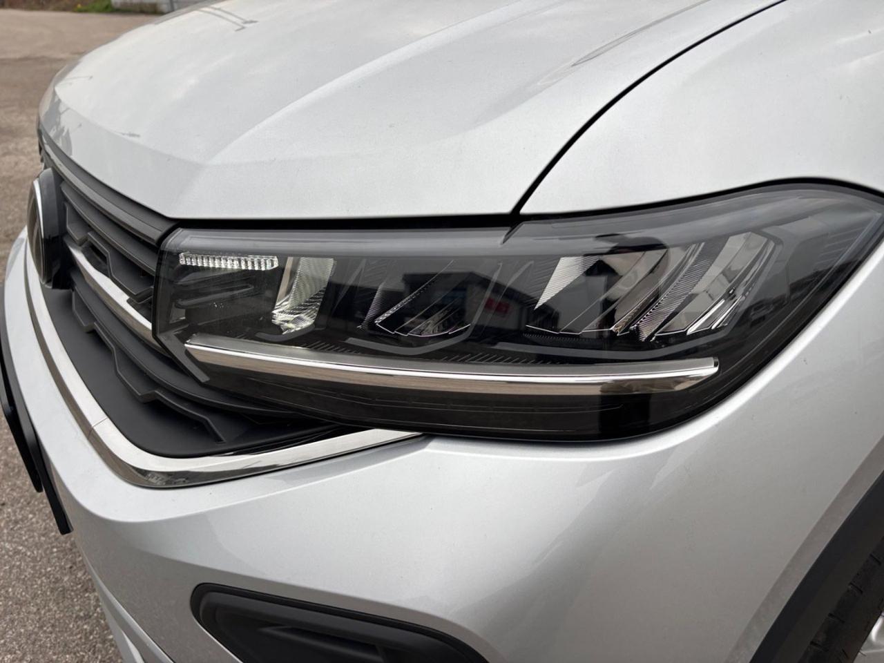 VOLKSWAGEN T-Cross 1.0 TSI Life - 20