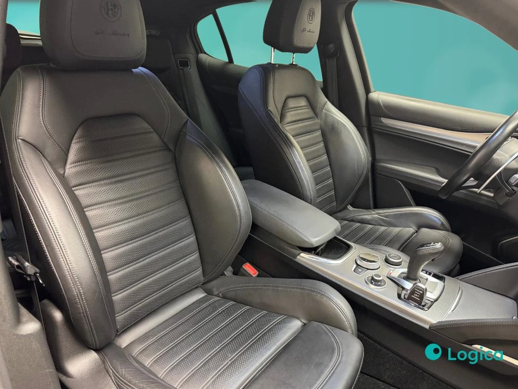 ALFA ROMEO Stelvio 2.2 t Veloce Q4 210cv auto - Grid Foto 16