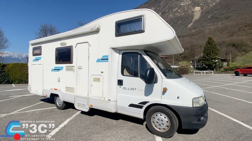 Camper mansardato, CI International