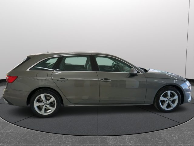 AUDI A4 21