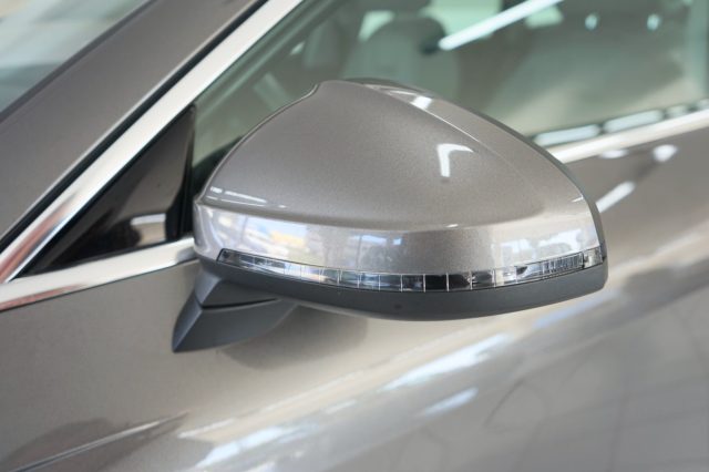 AUDI A4 25