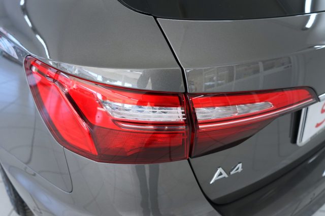 AUDI A4 29