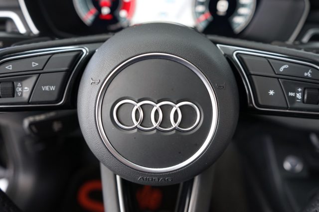 AUDI A4 43