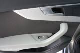 AUDI A4 34 thumb