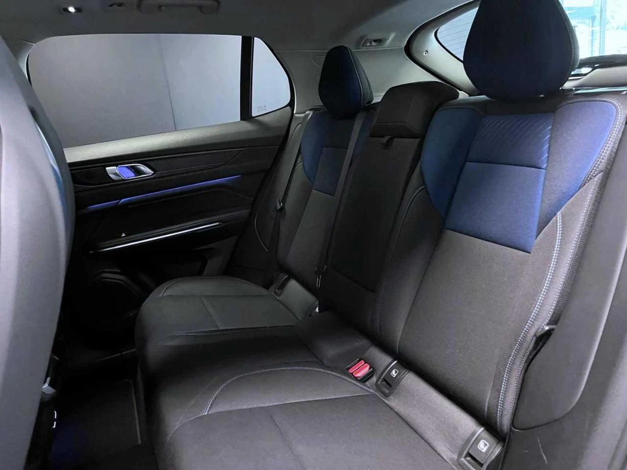LYNK & CO 01 PHEV  CON.PROMO FIN - 37