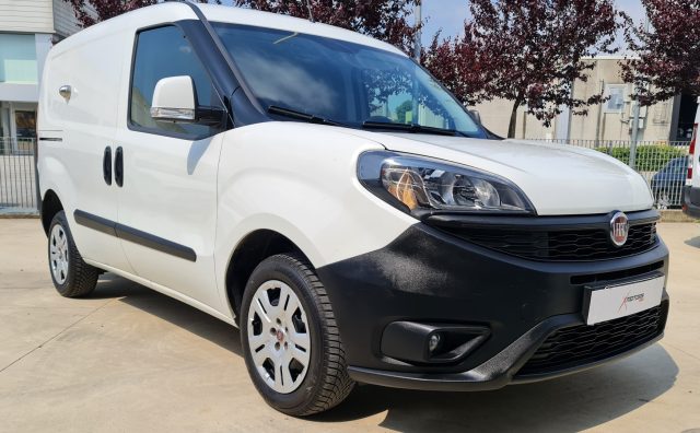 FIAT Doblo Bianco pastello