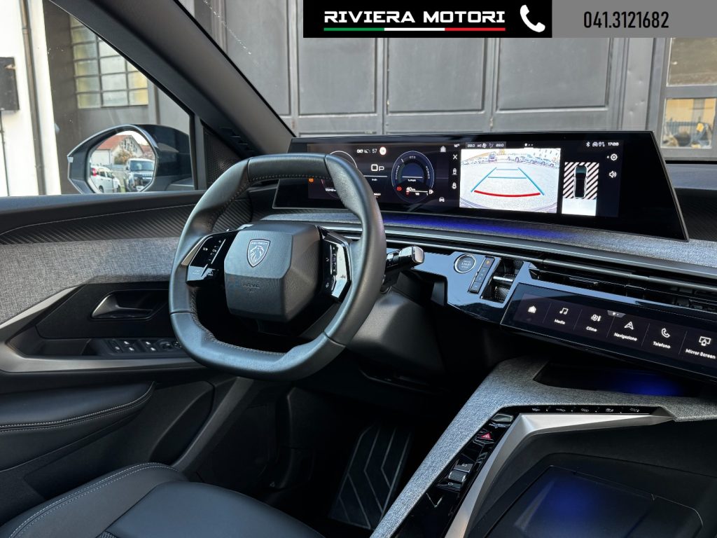 PEUGEOT 3008 Hybrid 145 e-DCS6 Allure - 5