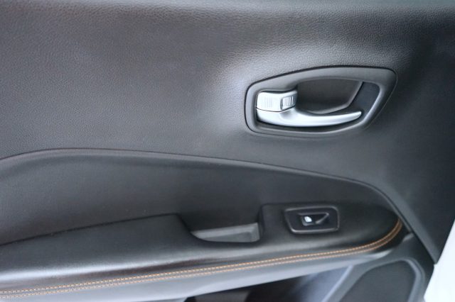 JEEP Compass 42