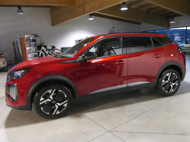 PEUGEOT 2008 Rot metallisiert