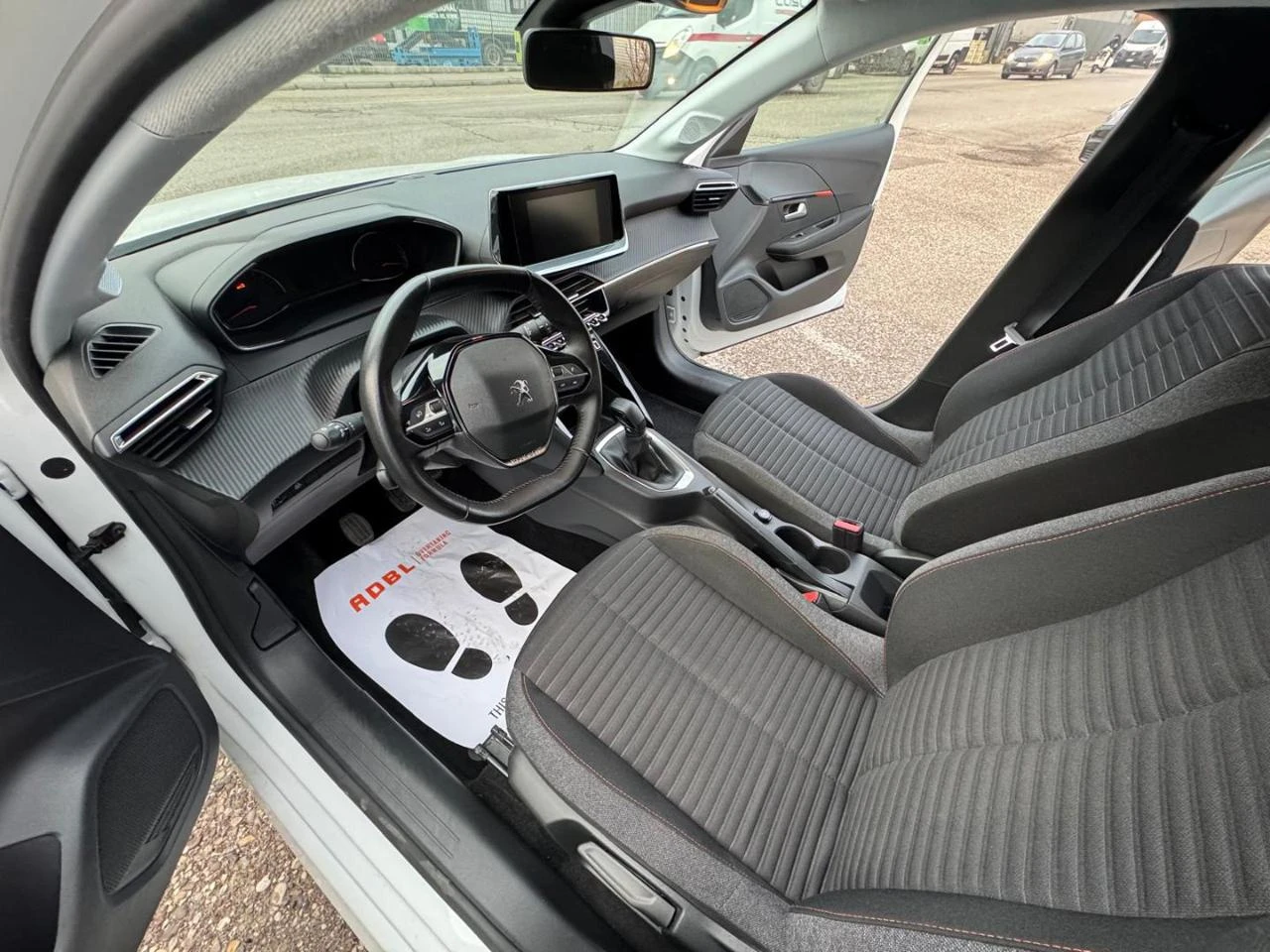 PEUGEOT 208 PureTech 75 Stop&Start 5 porte Active Pack - 12