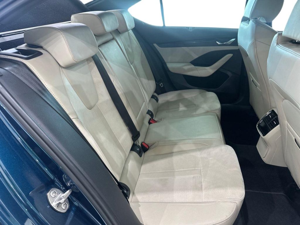 SKODA Octavia 1.5 e-TEC DSG Style - 11