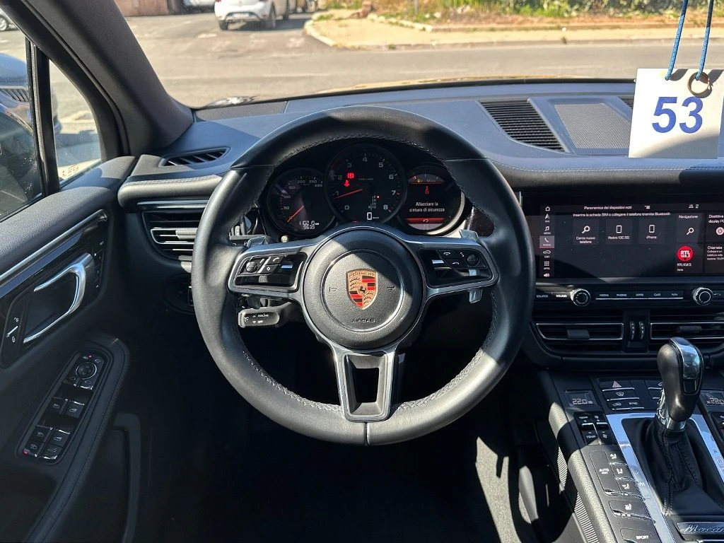 PORSCHE Macan 2.0 - 22