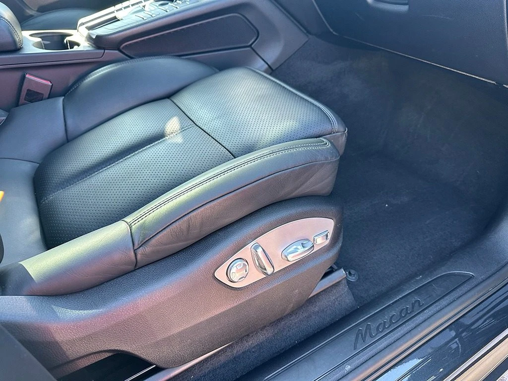 PORSCHE Macan 2.0 - 15