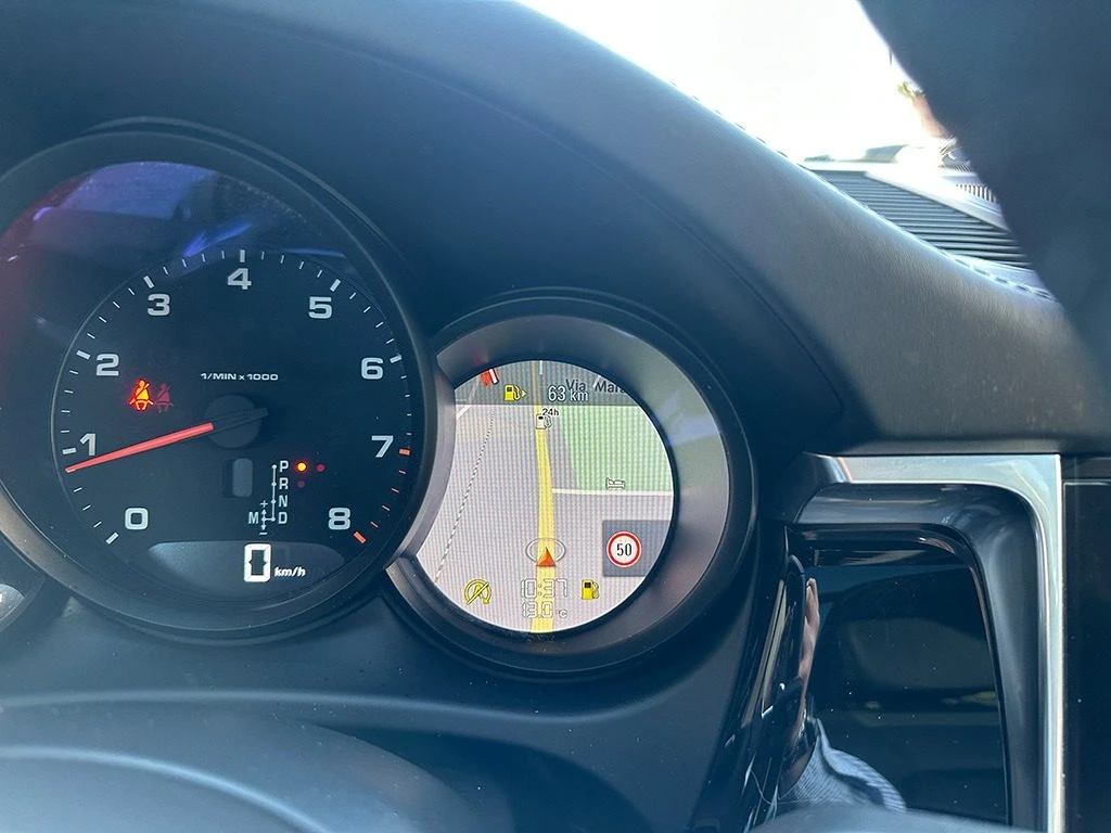 PORSCHE Macan 2.0 - 27