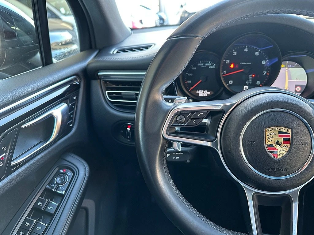PORSCHE Macan 2.0 - 23