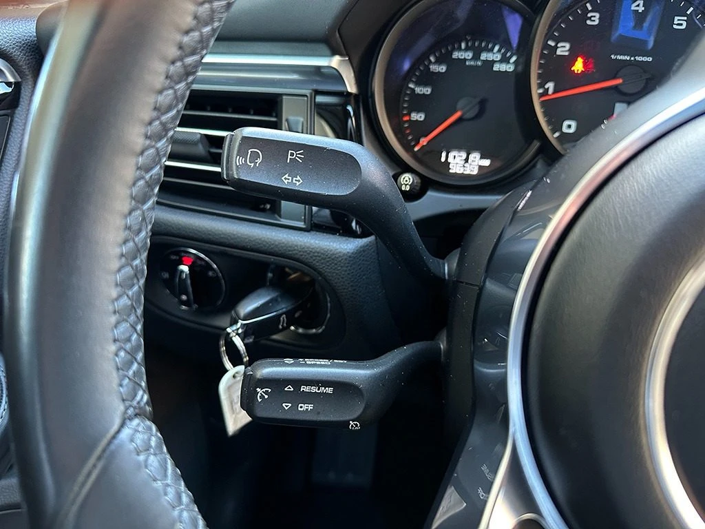 PORSCHE Macan 2.0 - 31
