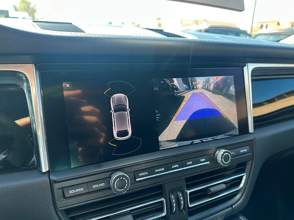 PORSCHE Macan 2.0 - 37