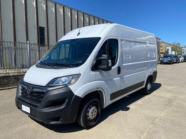 OPEL Movano Bianco pastello