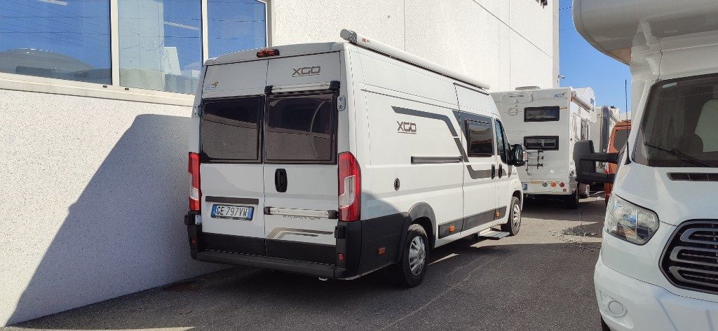 Camper mansardato, Elnagh