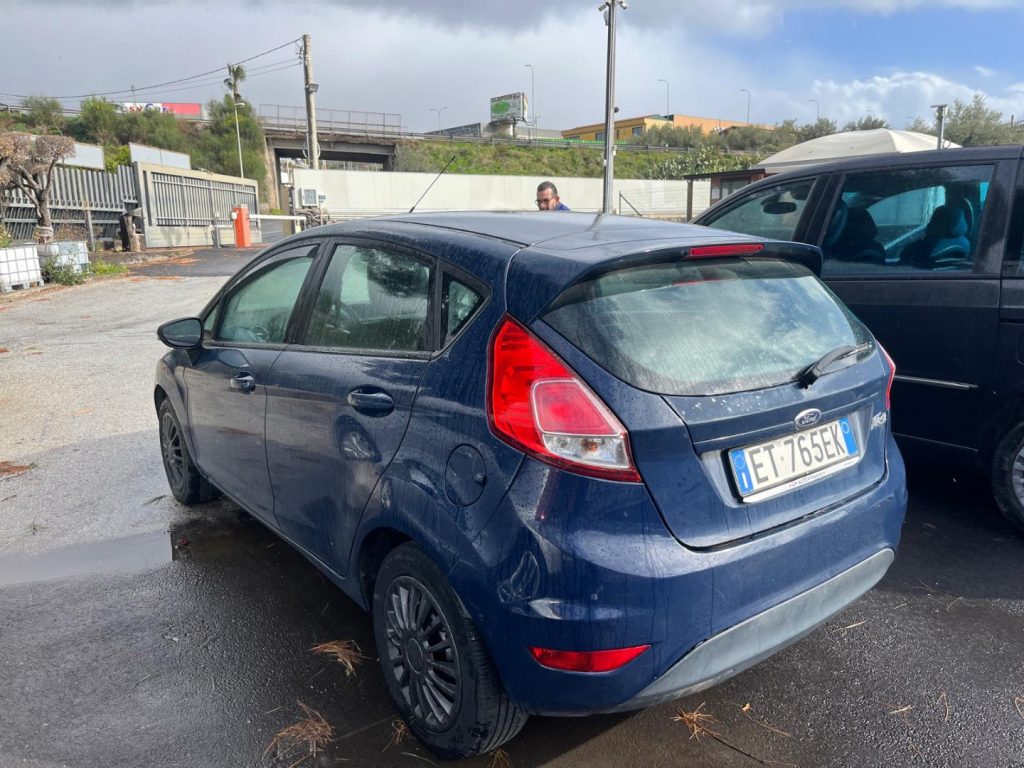 FORD Fiesta 1.5 TDCi 75CV 5 porte - 5