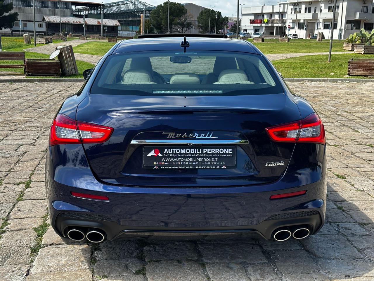 MASERATI Ghibli V6 Diesel 250cv GranSport (Tetto/APP/Navi/Led) - 14