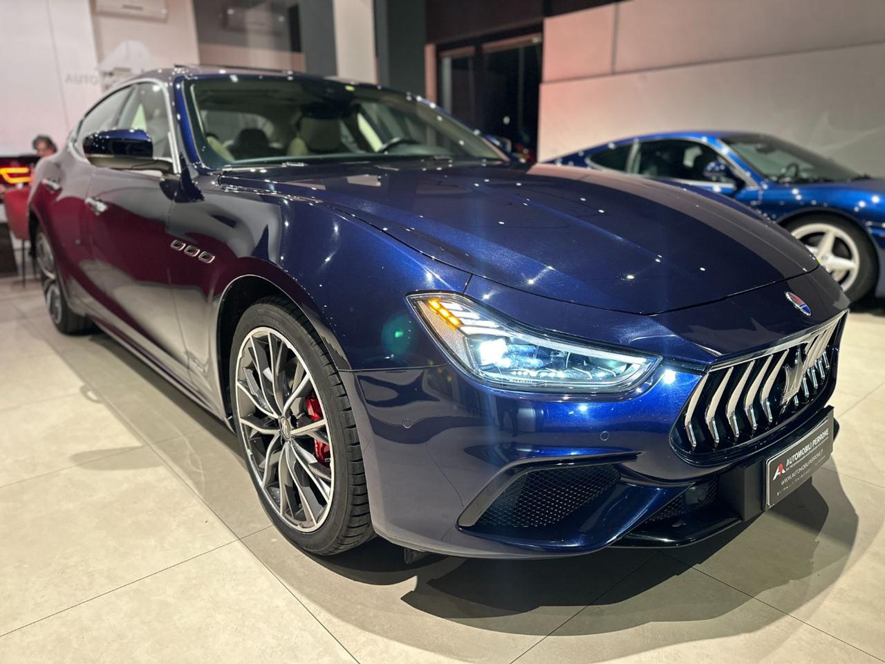 MASERATI Ghibli V6 Diesel 250cv GranSport (Tetto/APP/Navi/Led) - 17