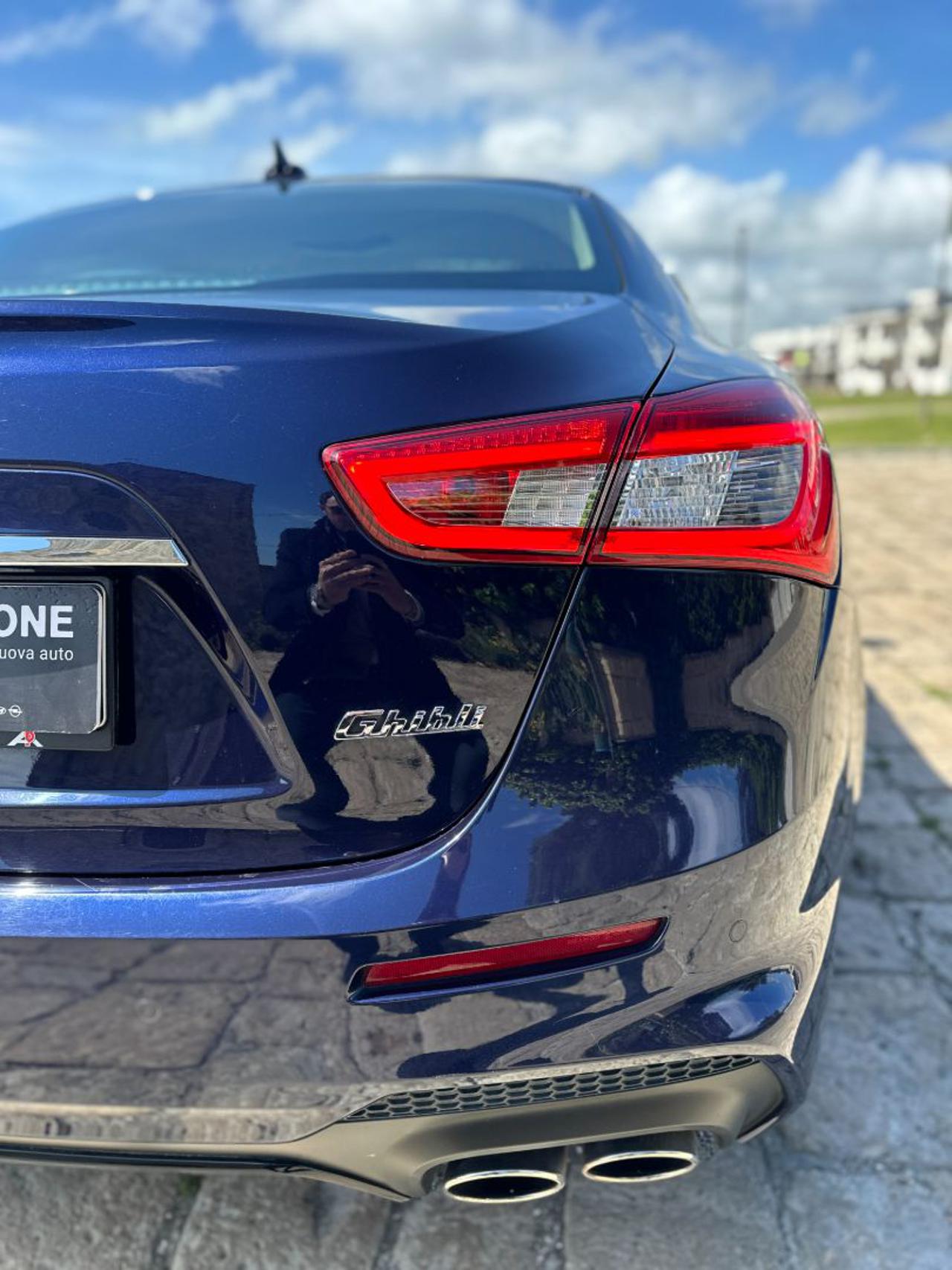 MASERATI Ghibli V6 Diesel 250cv GranSport (Tetto/APP/Navi/Led) - 38