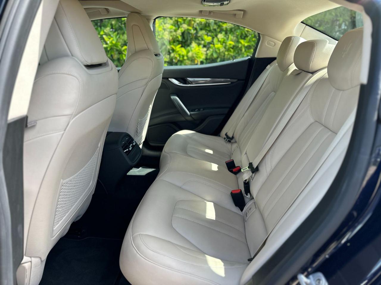 MASERATI Ghibli V6 Diesel 250cv GranSport (Tetto/APP/Navi/Led) - 47