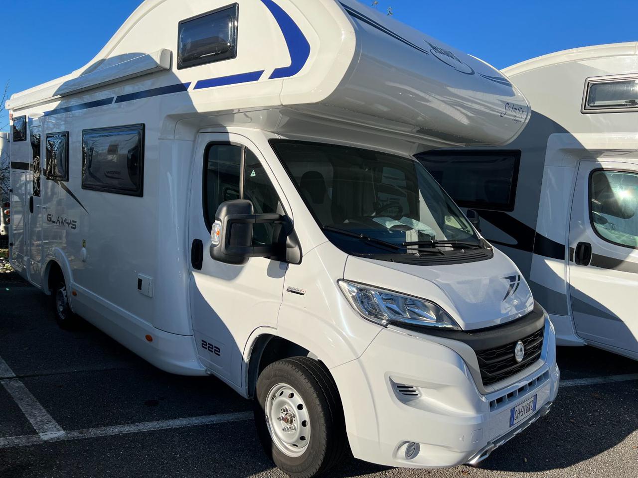 Camper mansardato, McLouis
