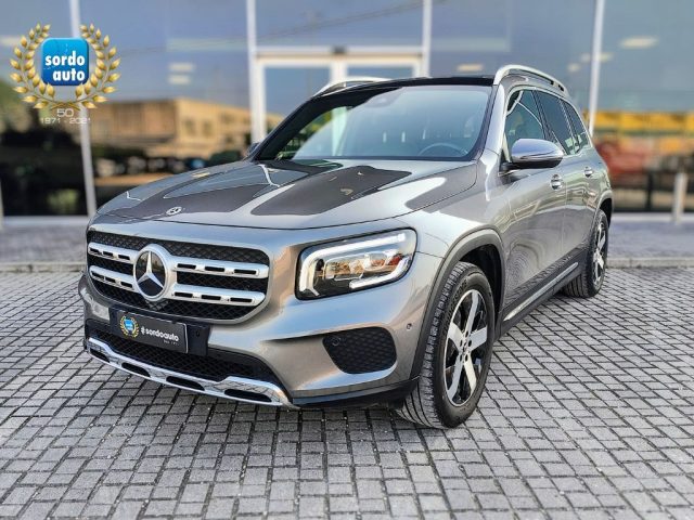MERCEDES-BENZ GLB 200 Grigio metallizzato