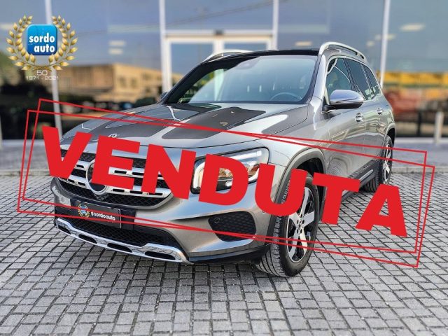 MERCEDES-BENZ GLB 200 Grigio metallizzato