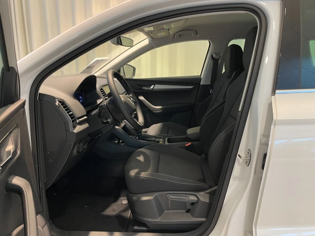 SKODA Karoq 2.0 TDI 4x4 DSG Ambition LED ACC Camera Navi - 4
