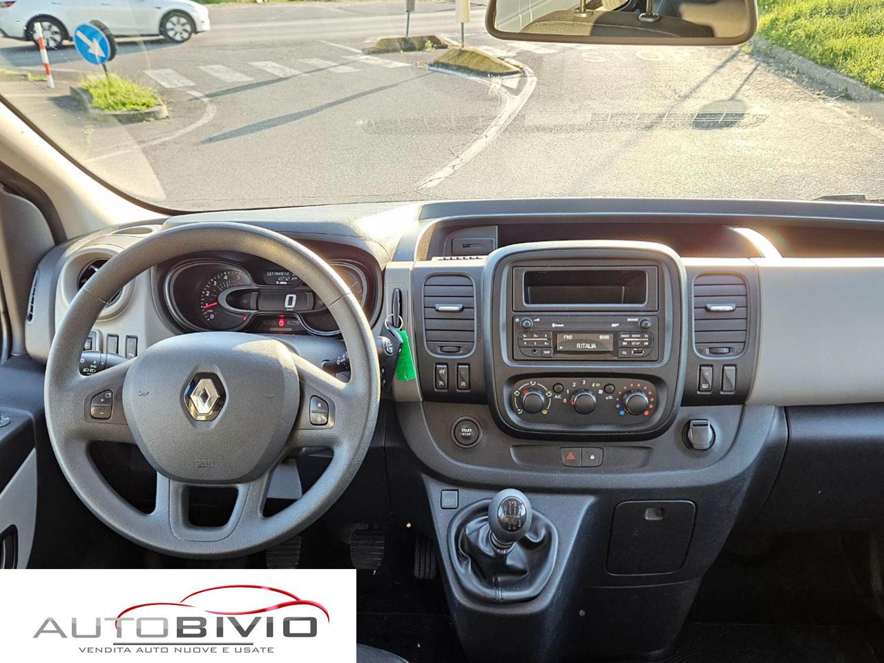 RENAULT Trafic T27 1.6 dCi 120CV S&S PL-TN Zen - 10