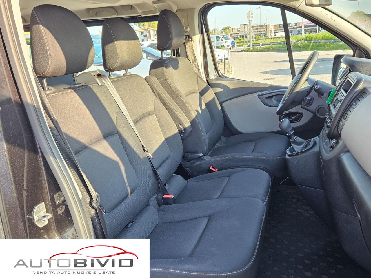 RENAULT Trafic T27 1.6 dCi 120CV S&S PL-TN Zen - 22