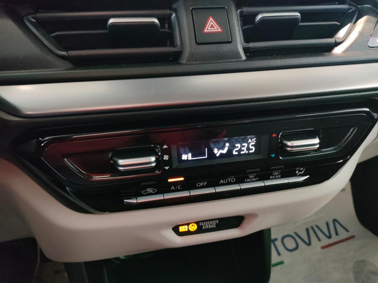 SUZUKI Swift 1.2 Hybrid CVT Top - 17