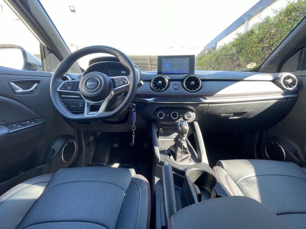 DFSK Glory 500 1.5 STANDARD GPL - 12