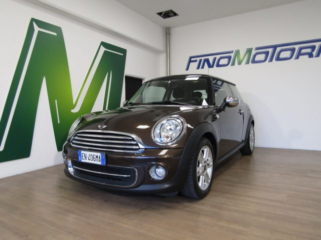 MINI Cooper Marrone metallizzato