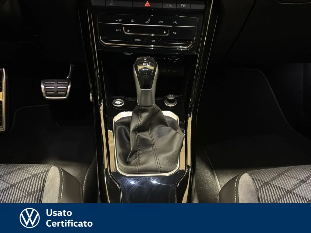 VOLKSWAGEN T-Roc 1.5 tsi r-line plus dsg - 10