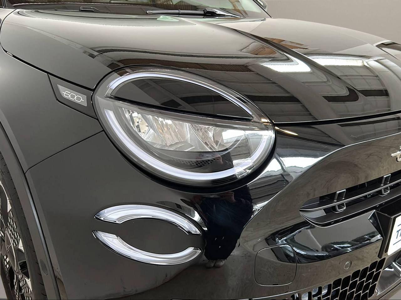 FIAT 600 Hybrid 145 CV DCT MHEV La Prima - 37