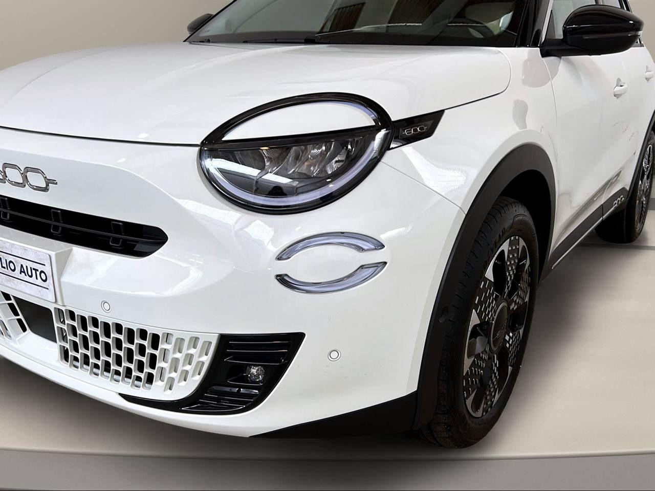 FIAT 600 Hybrid 145 CV DCT MHEV La Prima - 35