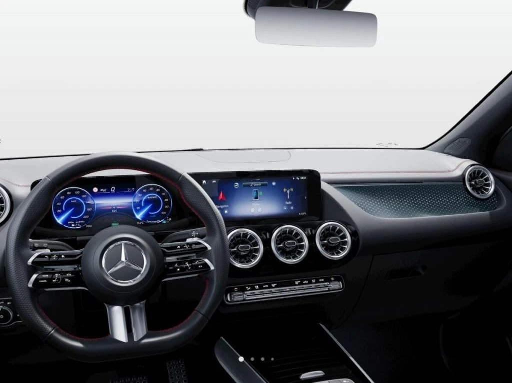 MERCEDES-BENZ EQA 250+ AMG Line Advanced - 5