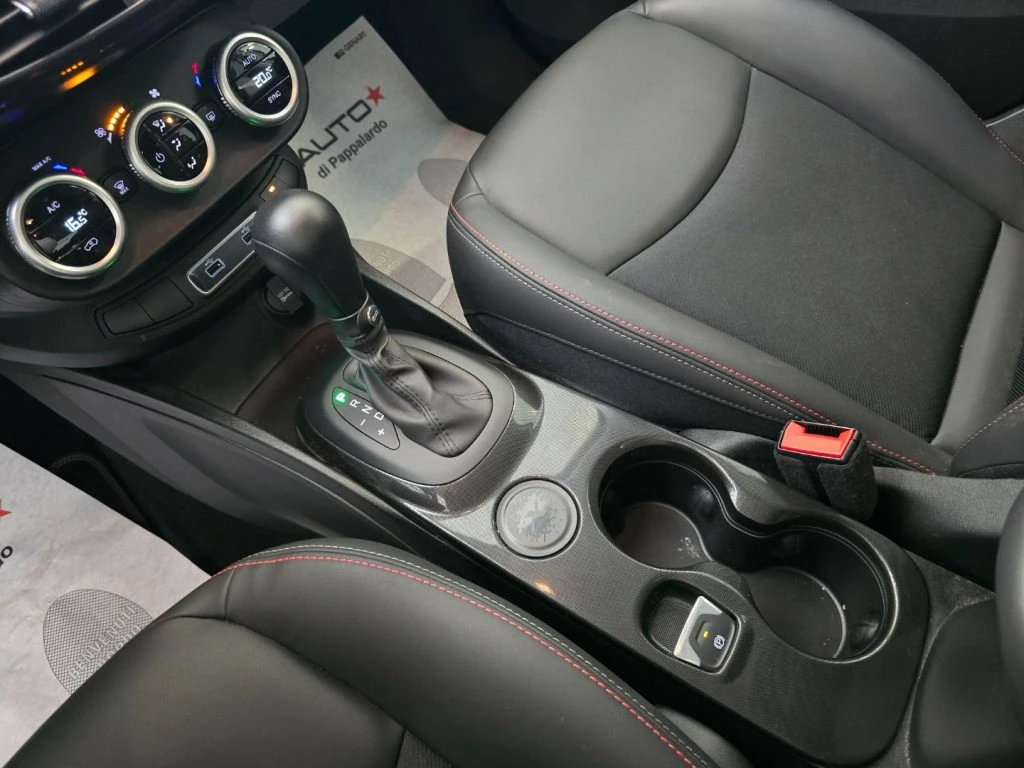 FIAT 500X 1.5 T4 Hybrid 130 CV DCT Sport - 17