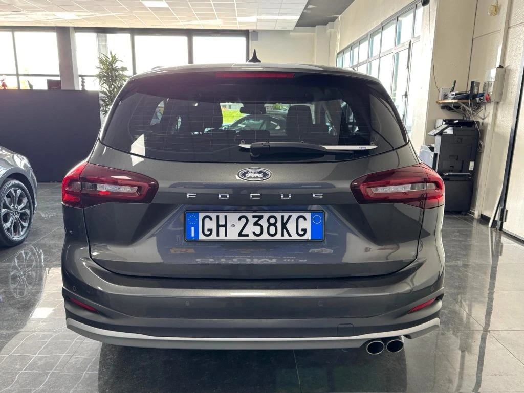FORD Focus 1.5 EcoBlue 120 CV automatico SW Active - 5