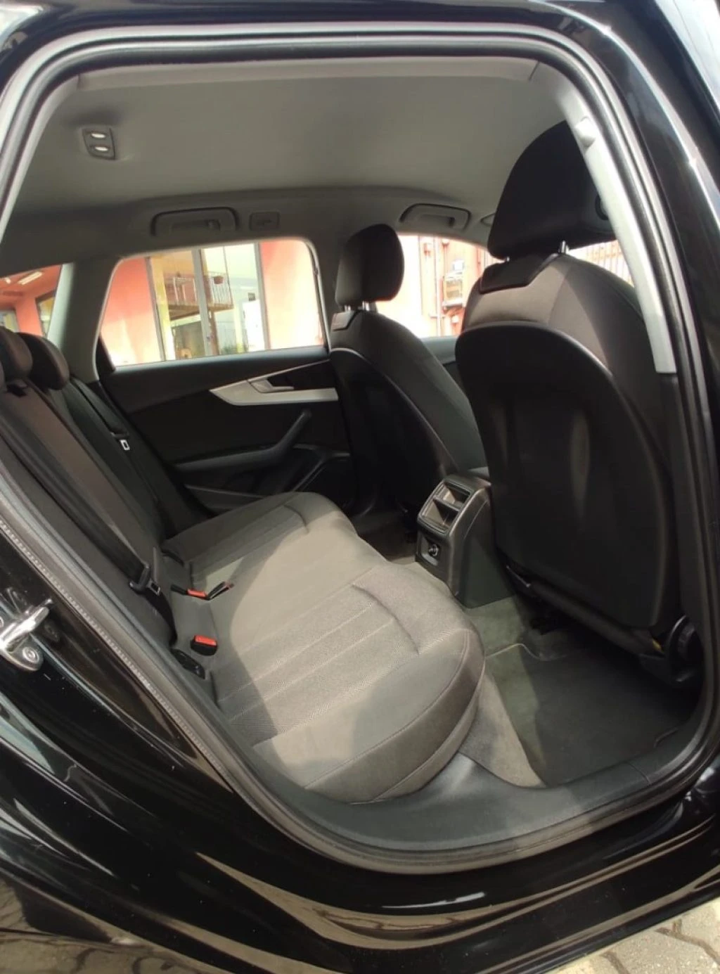 AUDI A4 Avant 2.0 TDI 150 CV - 8