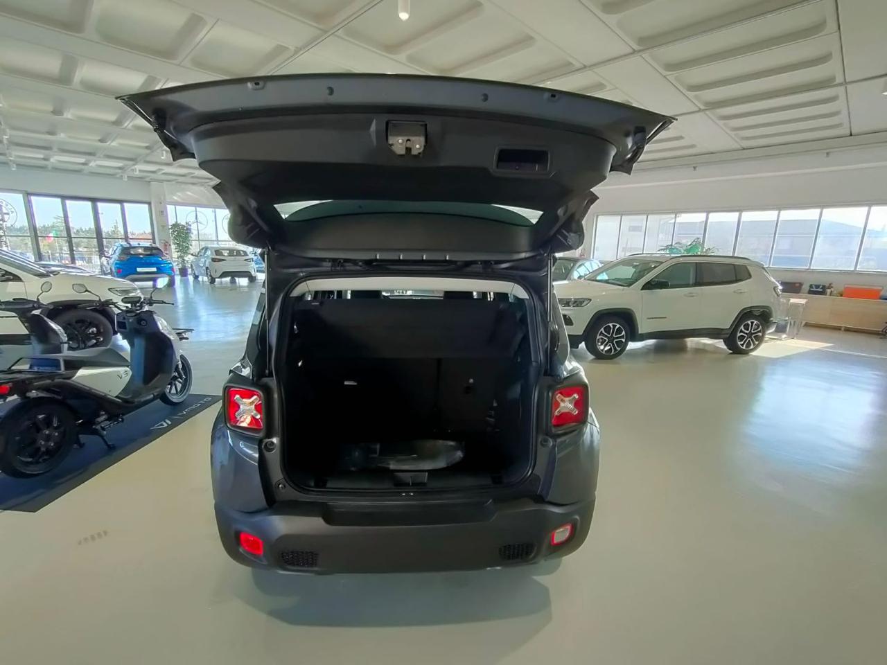 JEEP Renegade 1.5 Turbo T4 MHEV Limited - 7