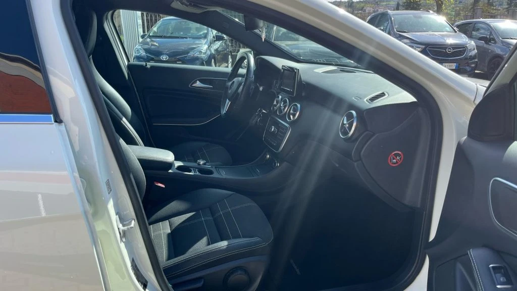 MERCEDES-BENZ A 180 CDI Automatic Sport ***IDONEA NEOPATENTATI*** - 24