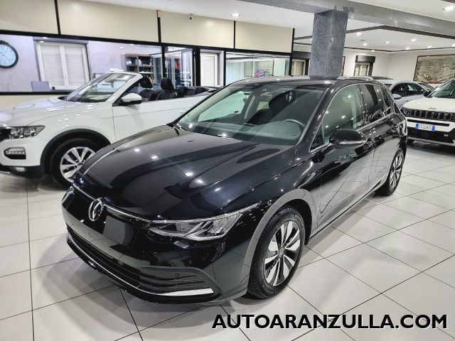 VOLKSWAGEN Golf Nero perlato