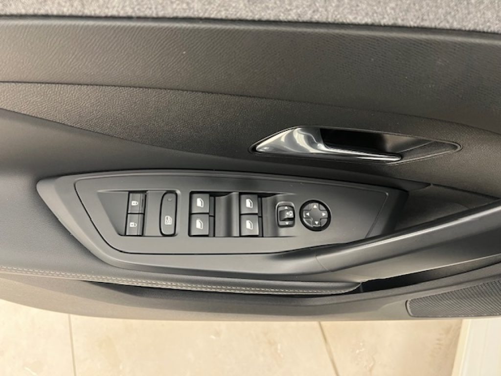 PEUGEOT 308 III -  SW 1.2 puretech t Allure Pack s&s 130cv - 16