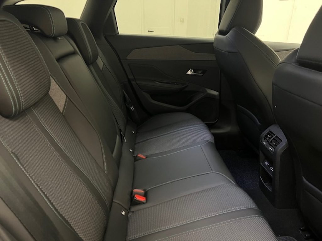 PEUGEOT 308 III -  SW 1.2 puretech t Allure Pack s&s 130cv - 17