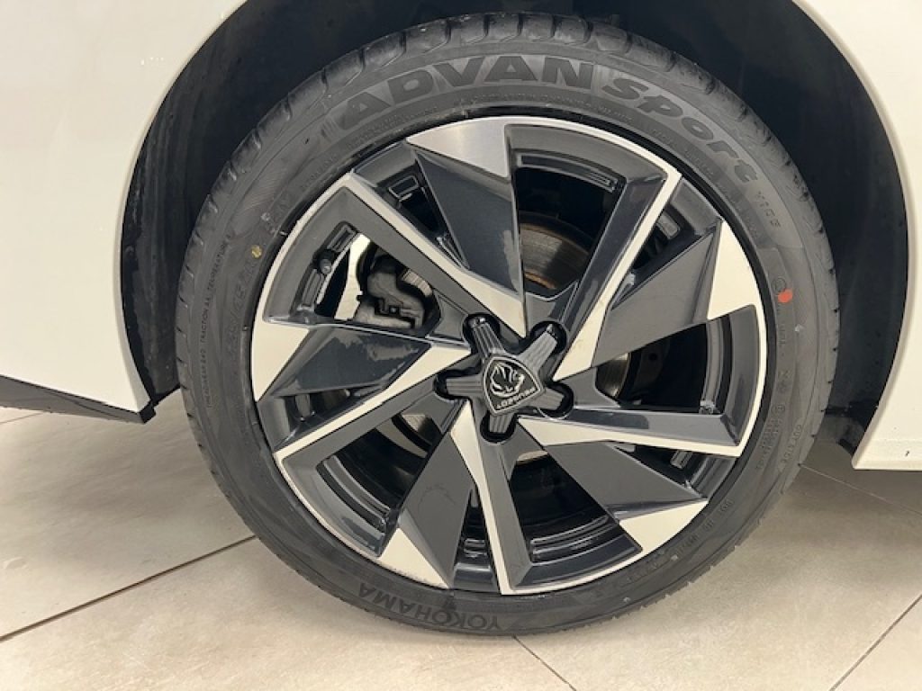 PEUGEOT 308 III -  SW 1.2 puretech t Allure Pack s&s 130cv - 20